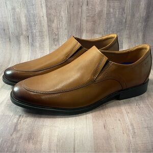 Clarks Whiddon Step Brown Tan Leather Slip On Comfort Dress Shoes Men 10.5W NWOB
